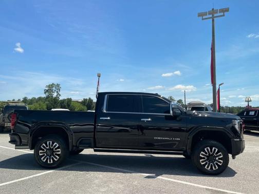 Onyx Black 2025 GMC Sierra 2500 Denali Ultimate