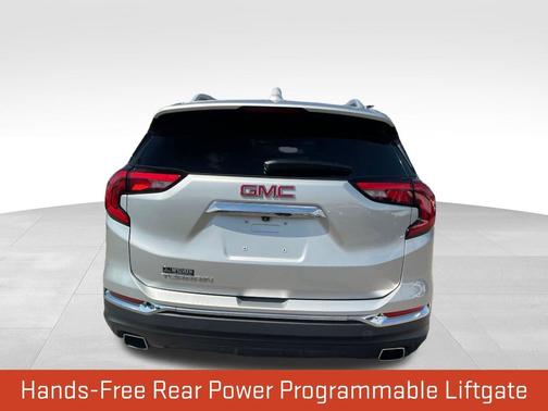 Quicksilver Metallic 2020 GMC Terrain SLT