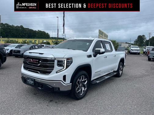 Summit White 2023 GMC Sierra 1500 SLT