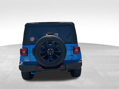 Hydro Blue Pearlcoat 2023 Jeep Wrangler 4xe Sahara