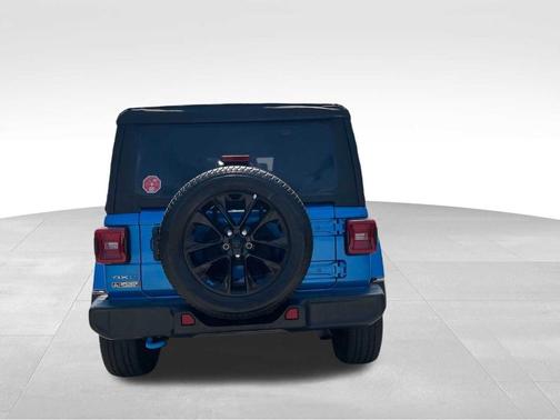 Hydro Blue Pearlcoat 2023 Jeep Wrangler 4xe Sahara
