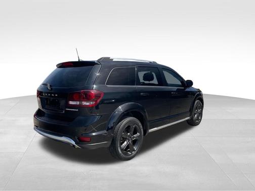 2020 Dodge Journey Crossroad