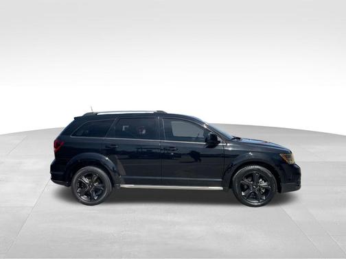 2020 Dodge Journey Crossroad