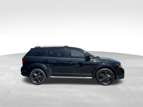 2020 Dodge Journey Crossroad