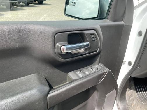 2022 GMC Sierra 1500 Pro