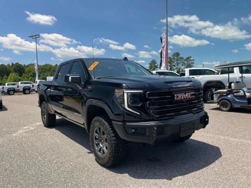 Onyx Black 2024 GMC Sierra 1500 AT4X