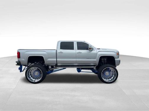 Quicksilver Metallic 2018 GMC Sierra 2500 Denali