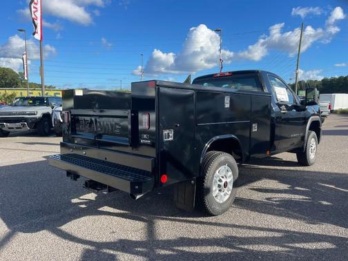 2025 GMC Sierra 2500 Pro