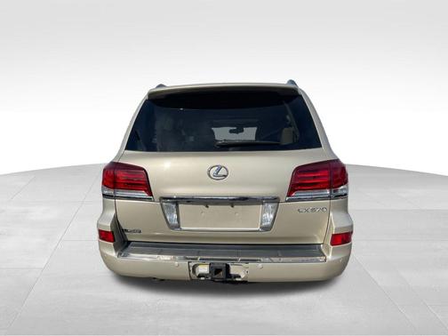 2015 Lexus LX 570 Base