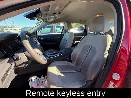 2021 Hyundai SONATA SEL