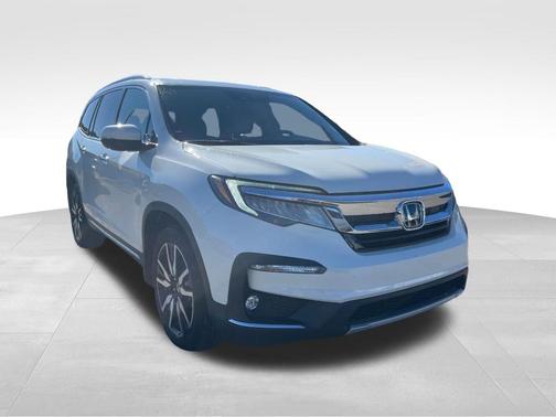 2019 Honda Pilot Touring 7-Passenger