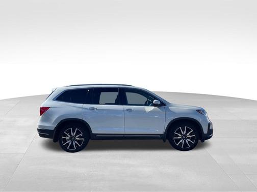 2019 Honda Pilot Touring 7-Passenger