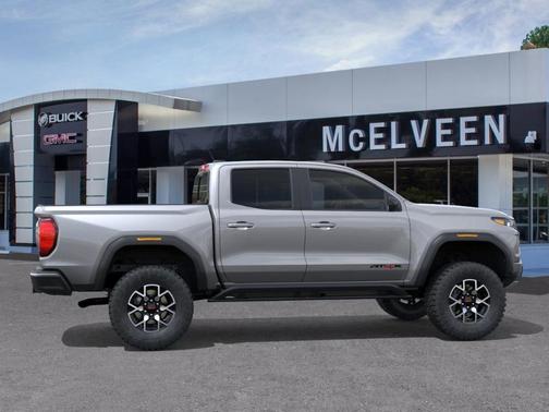 2025 GMC Canyon AT4