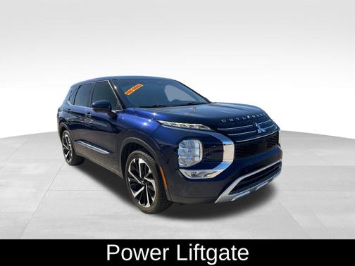 2022 Mitsubishi Outlander Black Edition