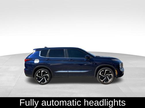 2022 Mitsubishi Outlander Black Edition