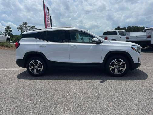Summit White 2019 GMC Terrain SLT