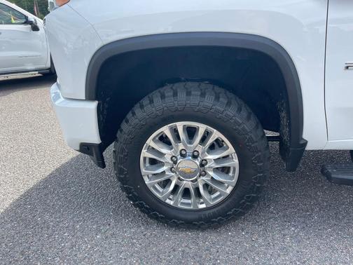 2022 Chevrolet Silverado 2500 High Country