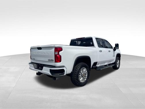 2022 Chevrolet Silverado 2500 High Country