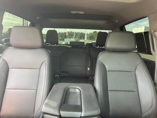 2024 GMC Sierra 2500 Pro