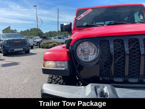 2022 Jeep Gladiator Sport