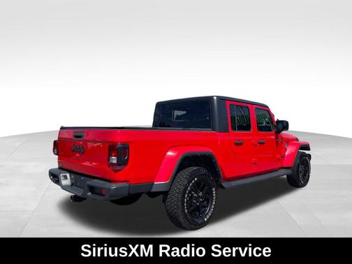 2022 Jeep Gladiator Sport
