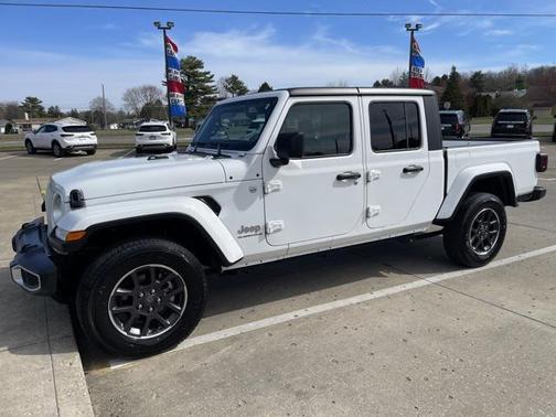 2023 Jeep Gladiator Overland