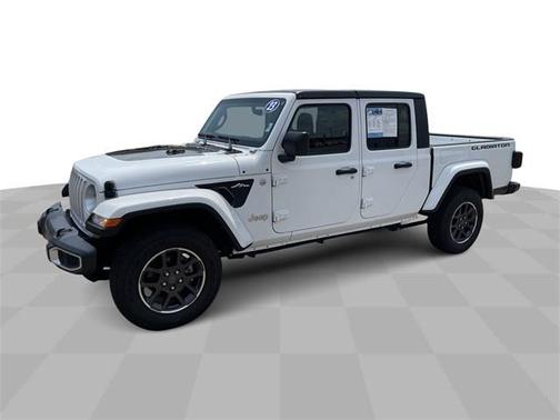 2023 Jeep Gladiator Overland