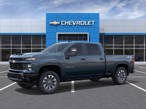Lakeshore Blue Metallic 2026 Chevrolet Silverado 2500 Custom