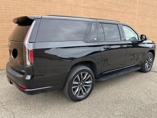 2021 Cadillac Escalade ESV Sport
