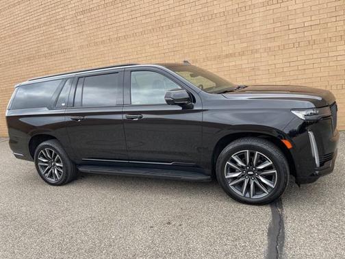 2021 Cadillac Escalade ESV Sport