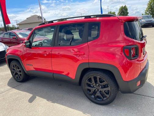 Colorado Red 2017 Jeep Renegade Altitude