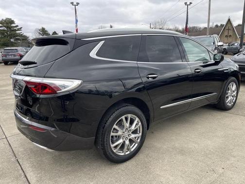 2023 Buick Enclave Essence AWD