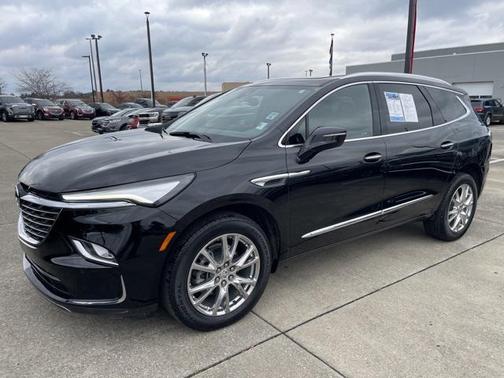 2023 Buick Enclave Essence AWD