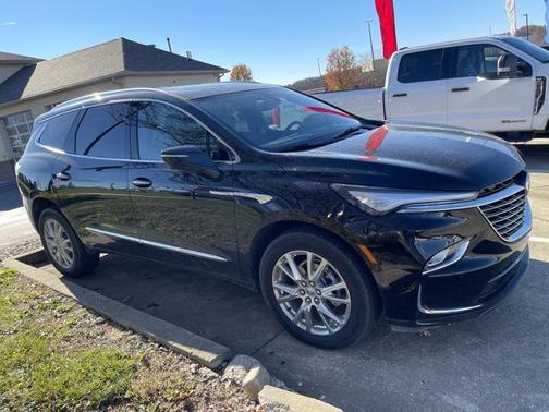 2023 Buick Enclave Essence AWD