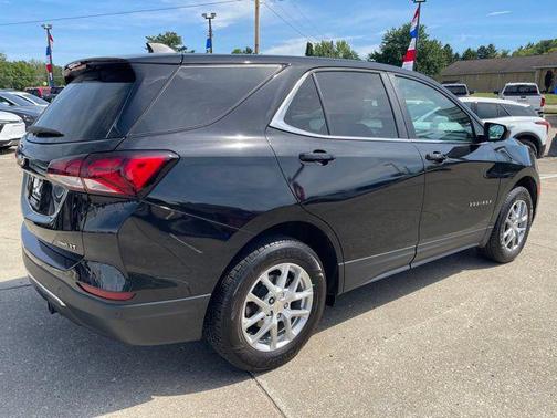 Mosaic Black Metallic 2024 Chevrolet Equinox 1LT