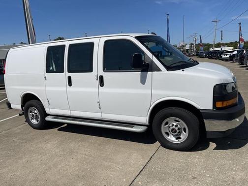 2024 GMC Savana 2500 Work Van