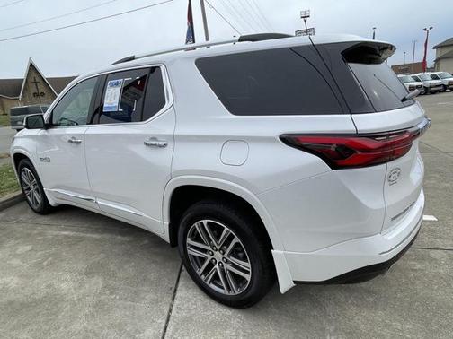 2023 Chevrolet Traverse High Country