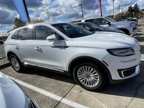 2020 Lincoln Nautilus Standard