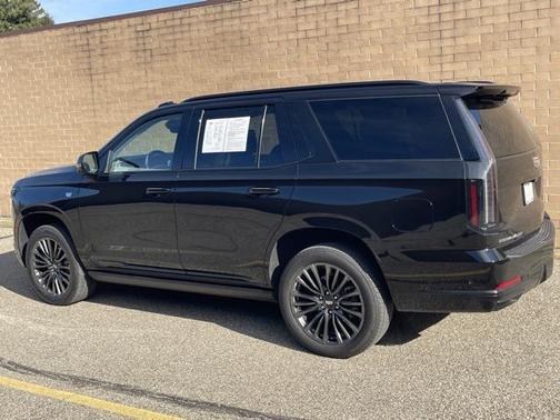 2025 Cadillac Escalade Sport Platinum