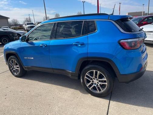 2017 Jeep New Compass Latitude