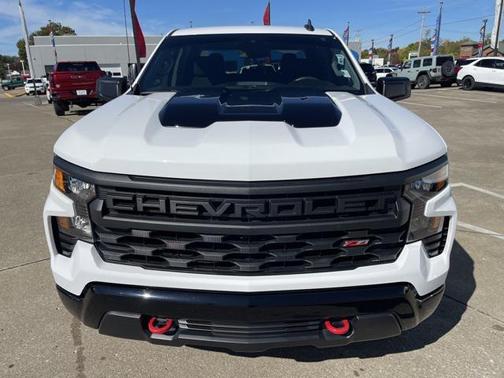 2022 Chevrolet Silverado 1500 Custom Trail Boss