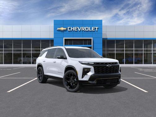 Polar White Tricoat 2026 Chevrolet Traverse RS