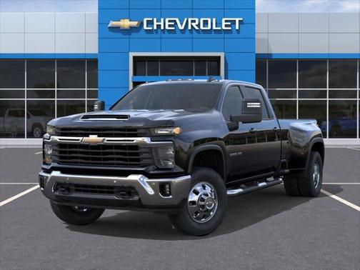 2025 Chevrolet Silverado 3500 LT