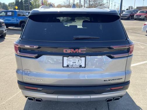 2025 GMC Acadia FWD Elevation