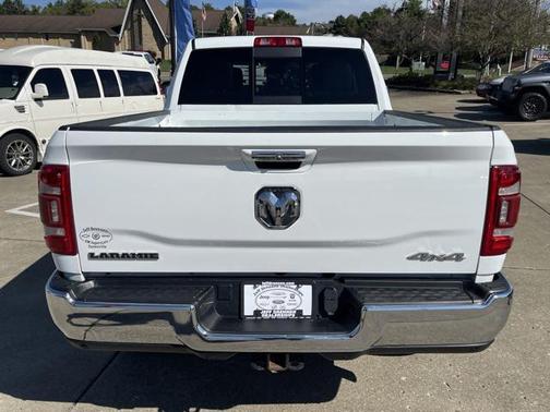 2022 RAM 2500 Laramie Crew Cab 4x4 6'4' Box
