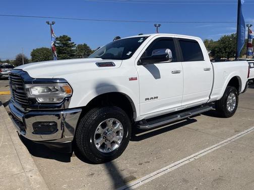 2022 RAM 2500 Laramie Crew Cab 4x4 6'4' Box