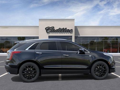 2025 Cadillac XT5 Luxury