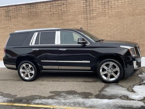 2019 Cadillac Escalade Platinum