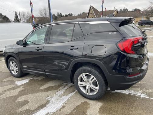 2020 GMC Terrain SL