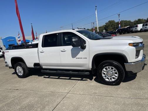 2022 Chevrolet Silverado 3500 LT